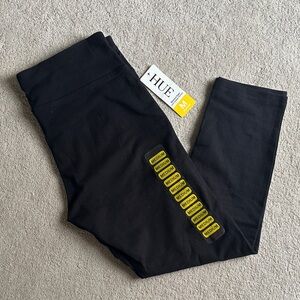 HUE Black Cotton Leggings - size M